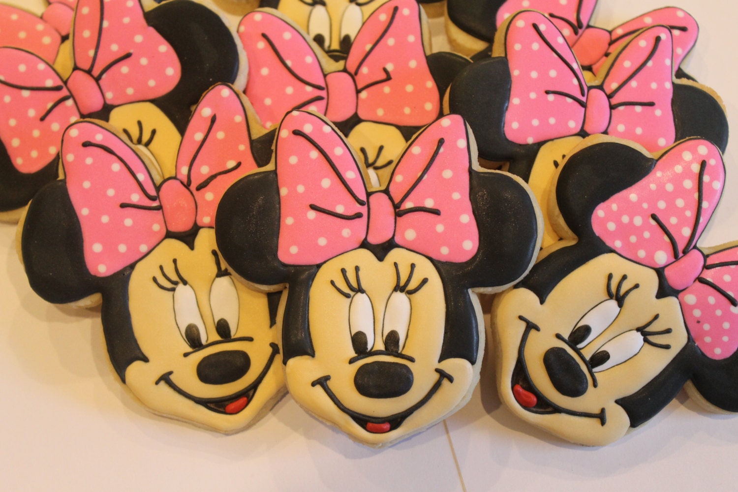 mouse cookies Minnie mouse inspired One Dozen (12) - Ladybug bake shop