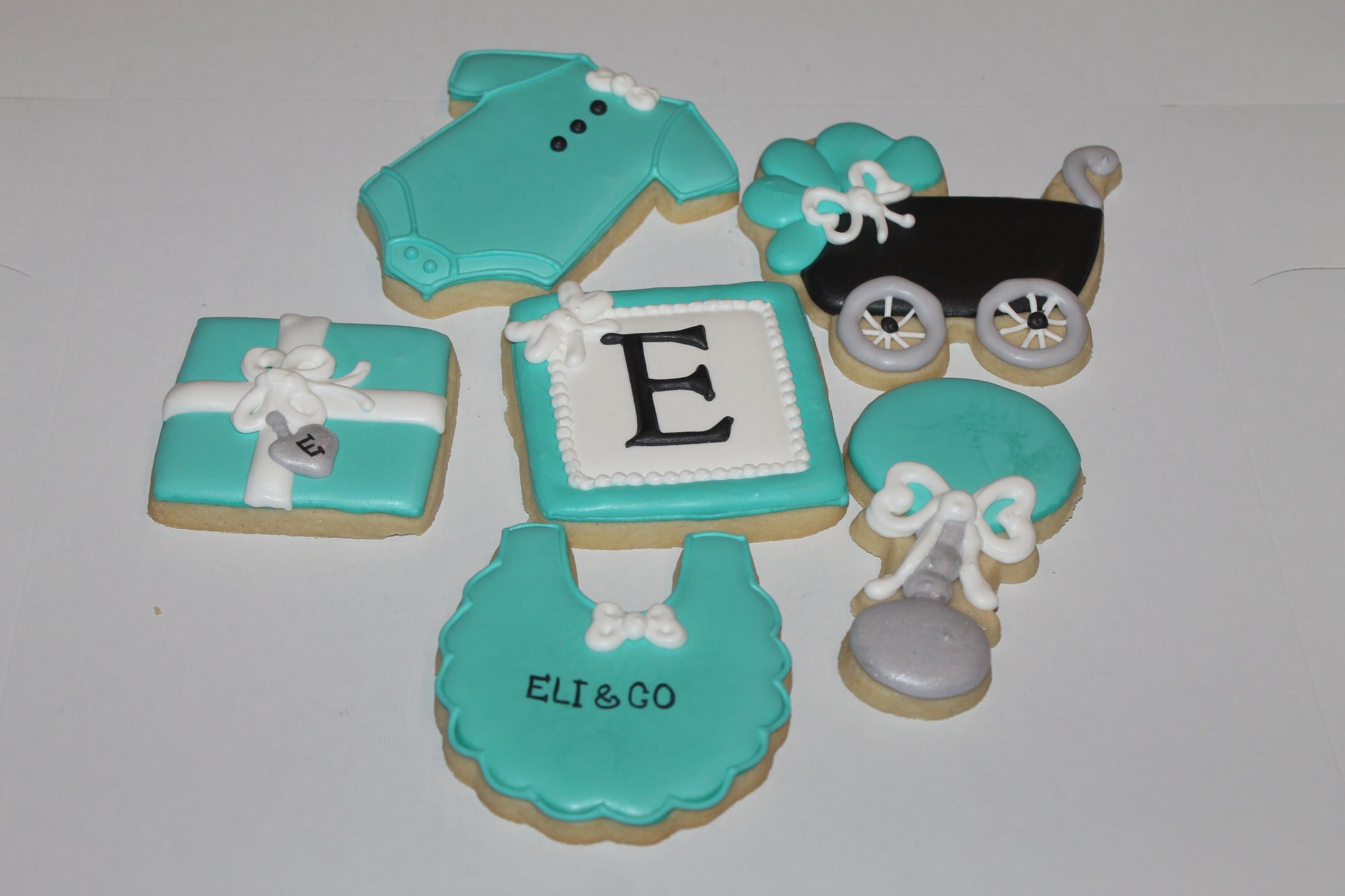 tiffany baby shower One Dozen (12) - Ladybug bake shop